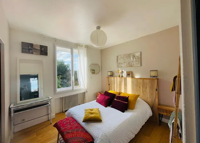 Nuits Océanes à Avec Parking Privatif Appartement La Rochelle (Charente-Maritime)